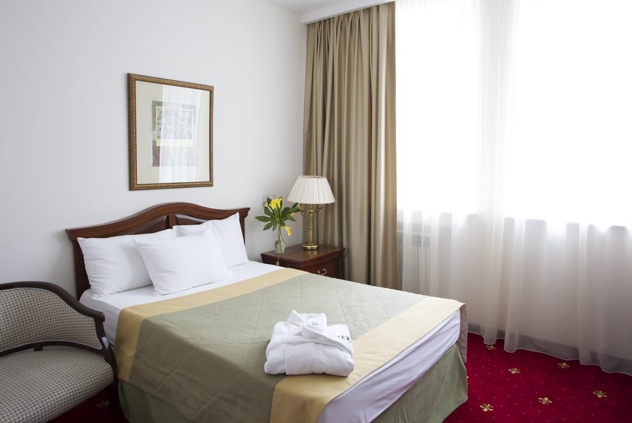 Atyrau Dastan Hotel 외부 사진