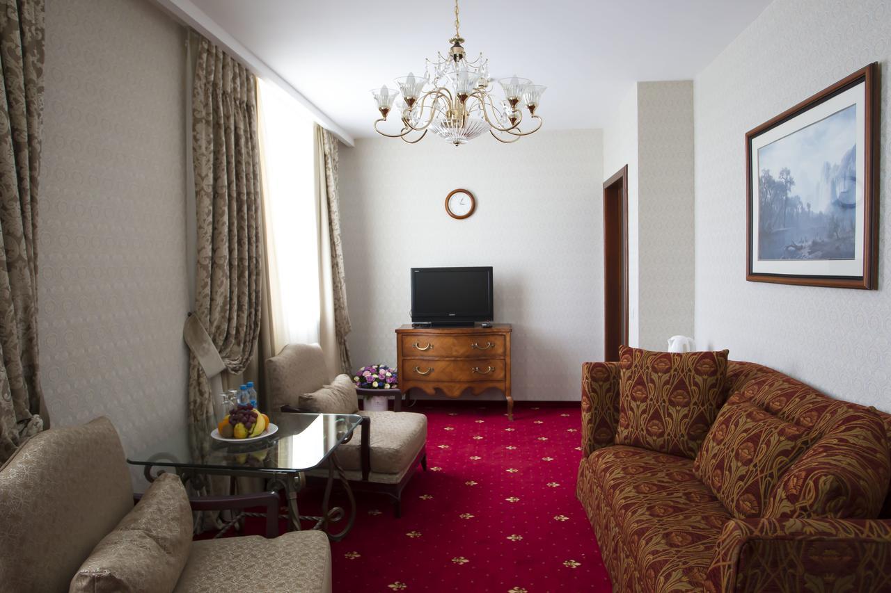 Atyrau Dastan Hotel 외부 사진