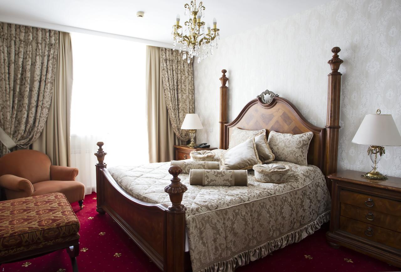 Atyrau Dastan Hotel 외부 사진
